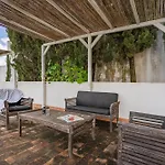 Alto Da Lua Bed & Breakfast