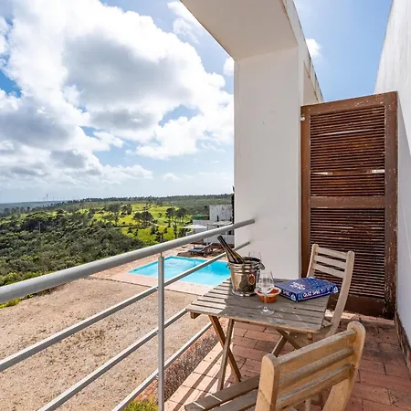 فندق مبيت وإفطار Alto Da Lua 3*