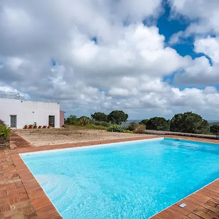 فندق مبيت وإفطار Alto Da Lua 3*