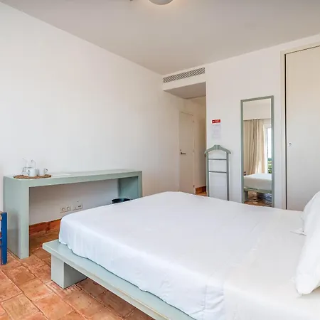 Alto Da Lua 3* بورديرا