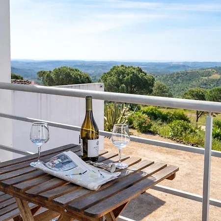 Alto Da Lua Bed & Breakfast Bordeira (Bordeira)