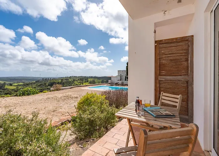 Alto Da Lua Bed & Breakfast