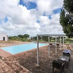 Alto Da Lua לינה וארוחת בוקר בורדיירה